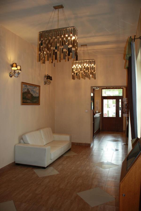 Noclegi Nad Oslawa Zagorz Exterior foto